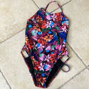 Jolyn “nico” Onesie